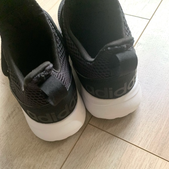 Adidas Women’s Black and White Slip-on Sneakers Tennis Shoes - Picture 5 of 5